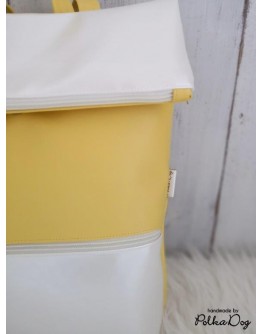 gyöngyház-sárga hátizsák